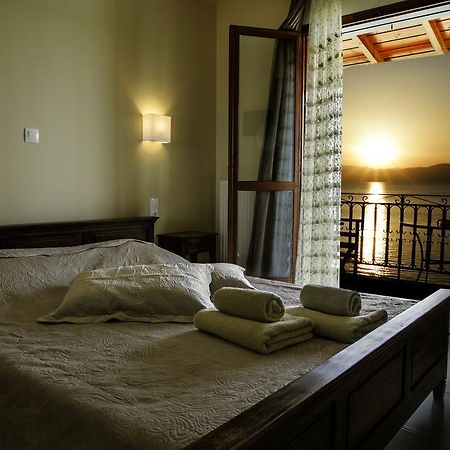 Saga Pension Githio Exterior foto