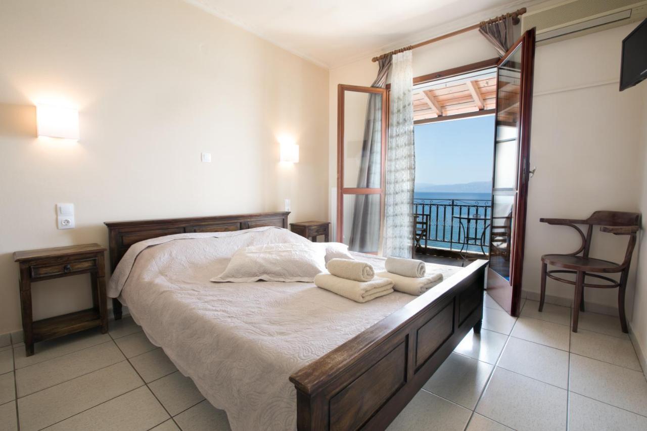 Saga Pension Githio Exterior foto